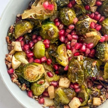 maple balsamic brussels | GIRLS WHO EAT